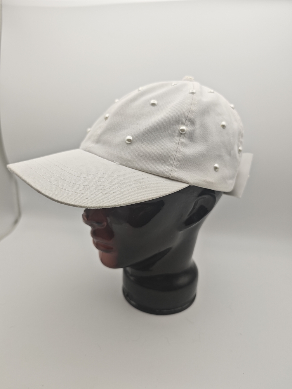 White Pearl-Embellished Bow Baseball Cap - Women - Picture 6 of 9